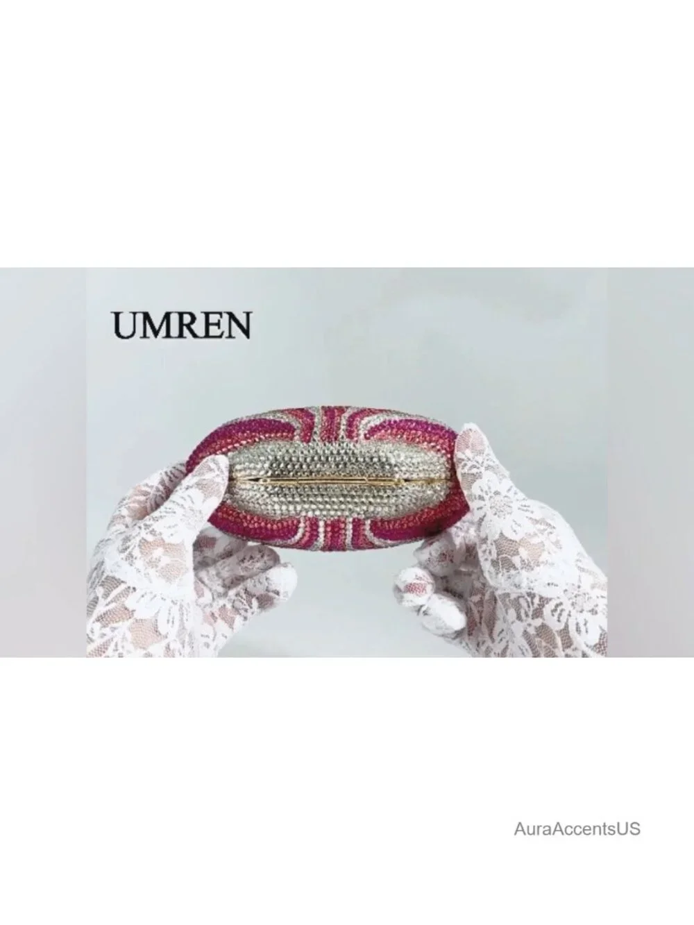 Small Shell Rhinestone Evening Clutch with Removable Chain